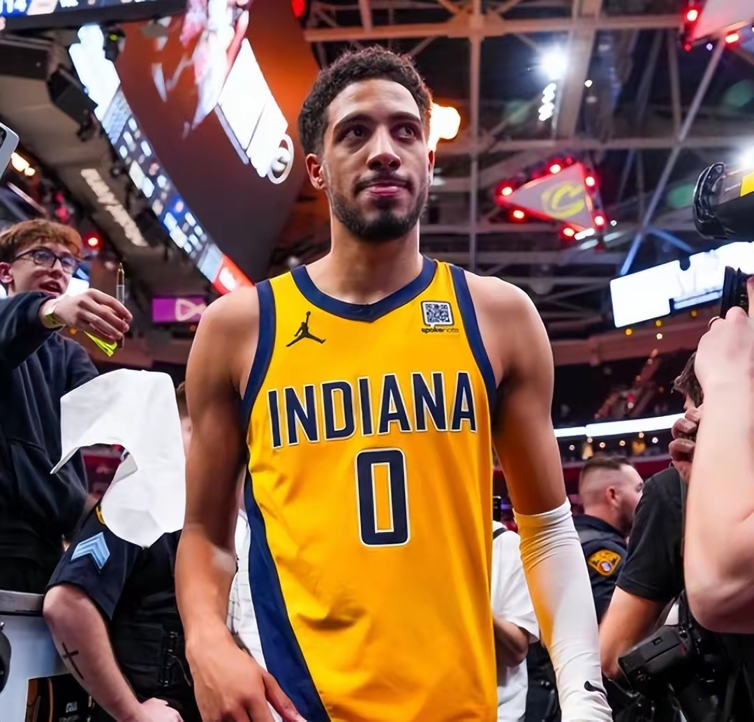 关于转折点！纽约尼克斯再遭质疑；欧篮联集结日攻防权衡；媒体盛赞；临场指挥获称赞的信息