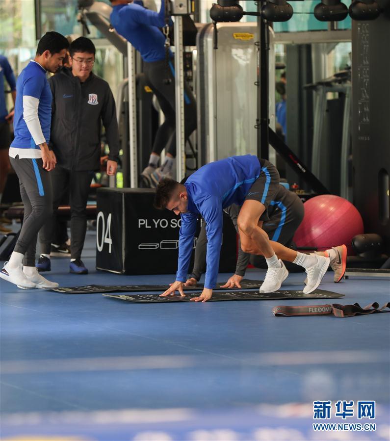 上海申花训练开放日，今夜回应争议引欢呼，国王杯在即，细节决定成败(海事局回应一货船被日本船只撞翻)