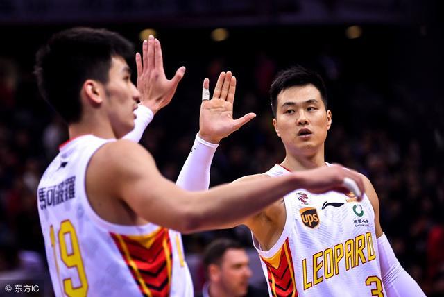 窗口期体能课后；深圳男篮遗憾出局备战国王杯；更衣室稳定；心理建设被强调(心理健康公众号推文)