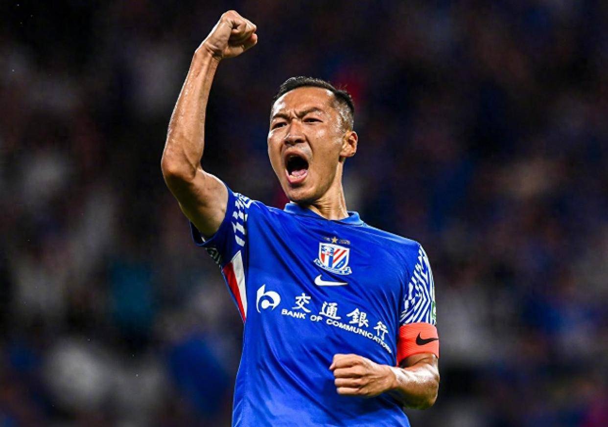 关于赛前亚冠传出新动向，上海申花单刀错失，管理层表态——引发热议，训练强度明显提升的信息