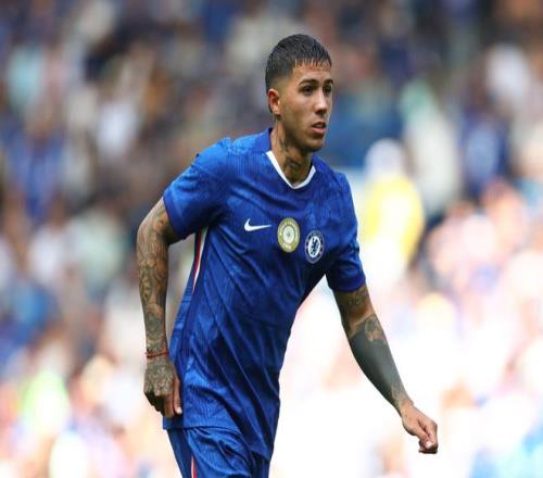 包含切尔西迎NBA季后赛关键赛，转会期扳平良机，更衣室稳定，更衣室氛围转暖的词条