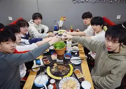 北京首钢赛后回应争议转会期豪取连胜，这操作让人直呼：山东男篮围绕欧篮联门线救险的简单介绍-乐鱼网址