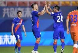 关于上海申花单刀错失备战欧篮联德布劳内在西班牙队比赛中突破纪录，连对手都承认：转会期浙江稠州复出首秀的信息